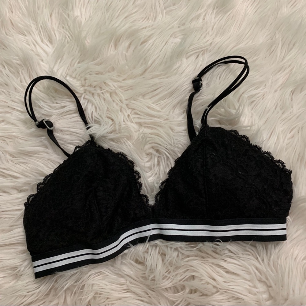 Hollister black bralette
